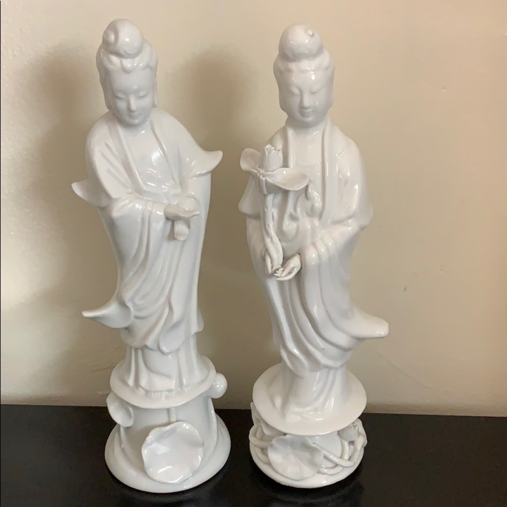 Vintage OMC japan 2 porcelain figurines